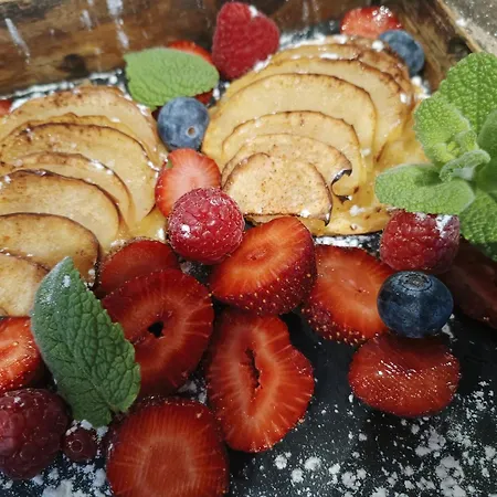 Le Pavillon Des Pivoines 住宿加早餐酒店 耶尔