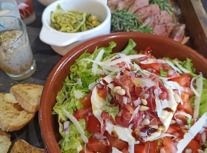 Le Pavillon Des Pivoines 住宿加早餐酒店